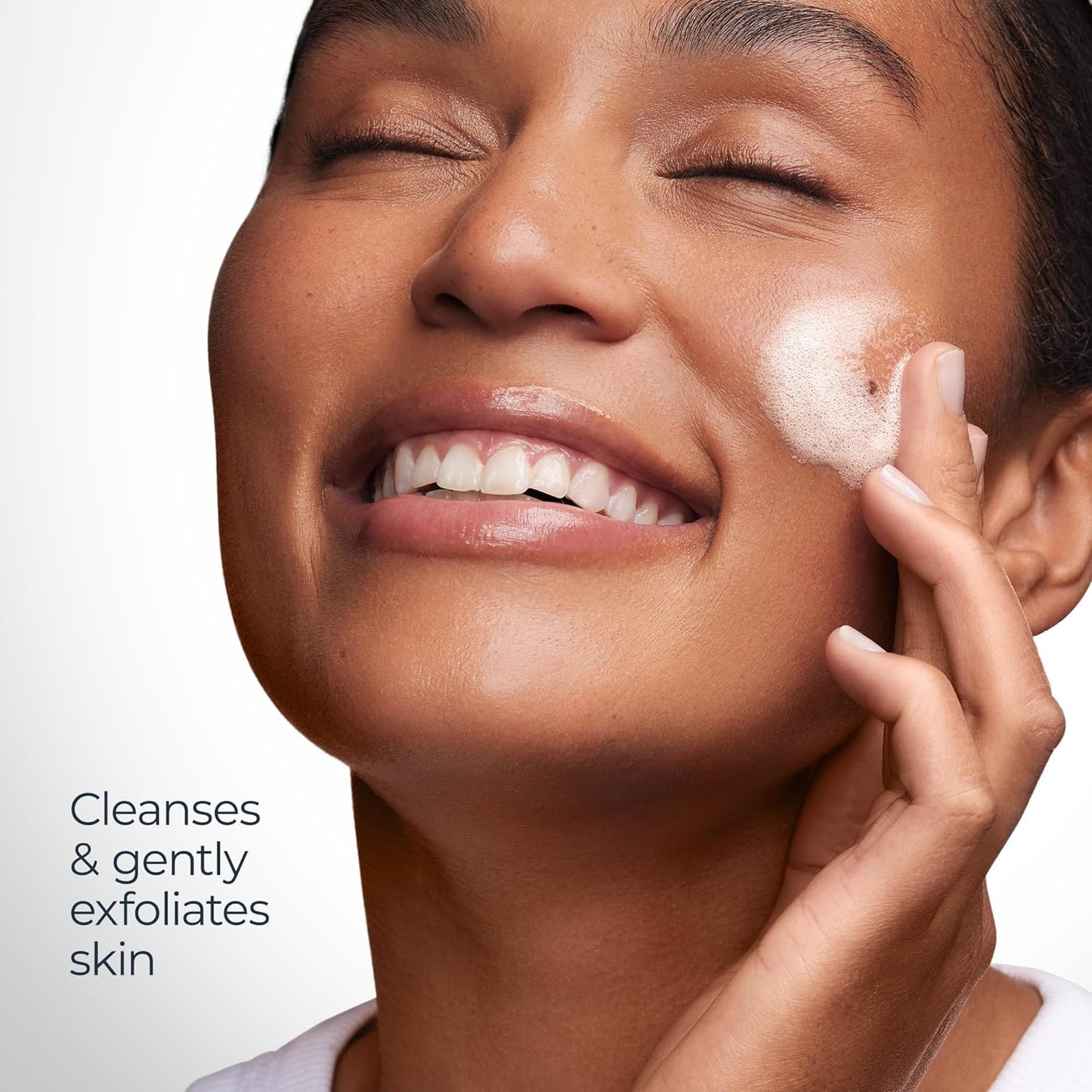 Zermet 1 Eucerin Radiant Tone Face Cleanser Gel with 2% Exfoliating AHA Complex, Gentle Face Wash Improves Skin Clarity and Boosts Radiance, All Skin Types, 6.8 Fl Oz Bottle